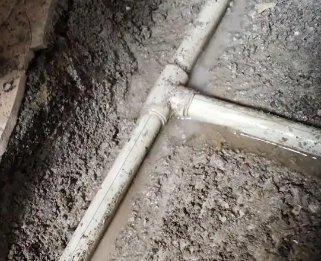八公山漏水维修电话